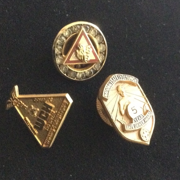 3 Antique Pin or Tie Tacks Possibly Gold & Diamond - Picture 2 of 6